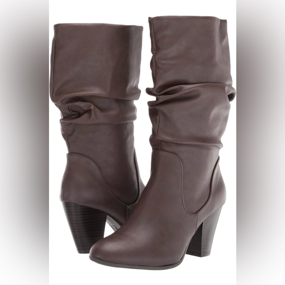 XOXO Women's Oliana Fashion Boot